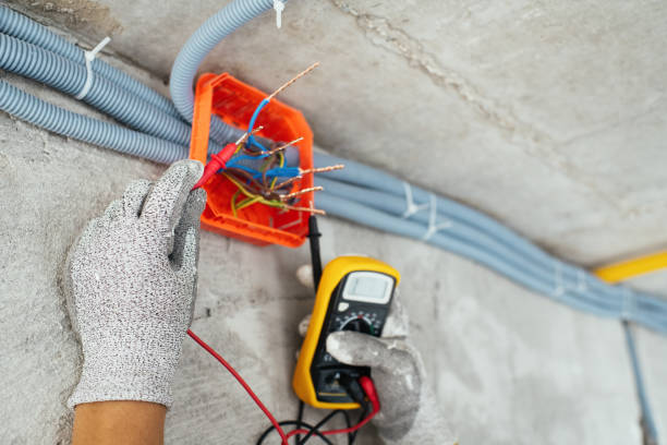 Best Affordable Emergency Electrician  in Comanche, OK